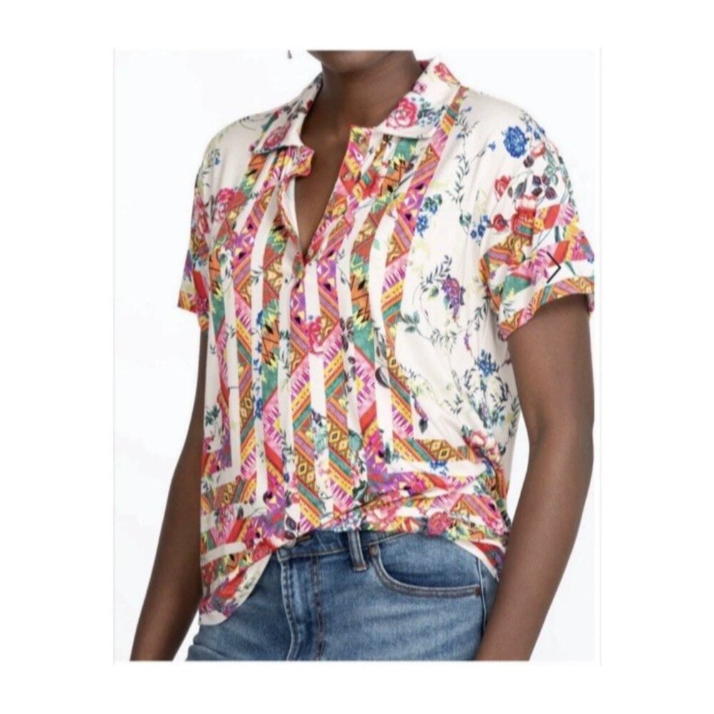 Johnny Was Azzy Flower Polo Shirt, Size Small NEW WITH TAGS! - Picture 3 of 8